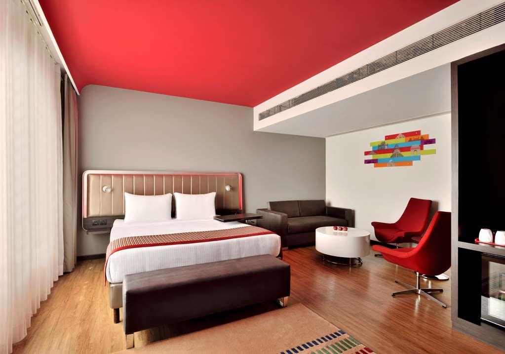 Park Inn By Radisson New Delhi Lajpat Nagar חדר תמונה