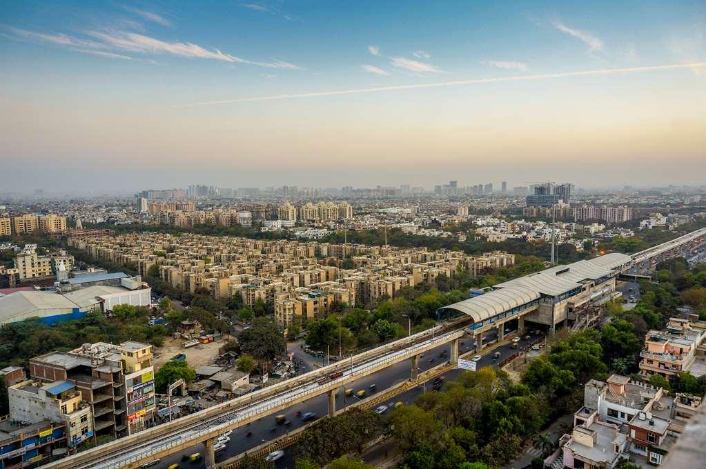 Park Inn By Radisson New Delhi Lajpat Nagar מראה חיצוני תמונה