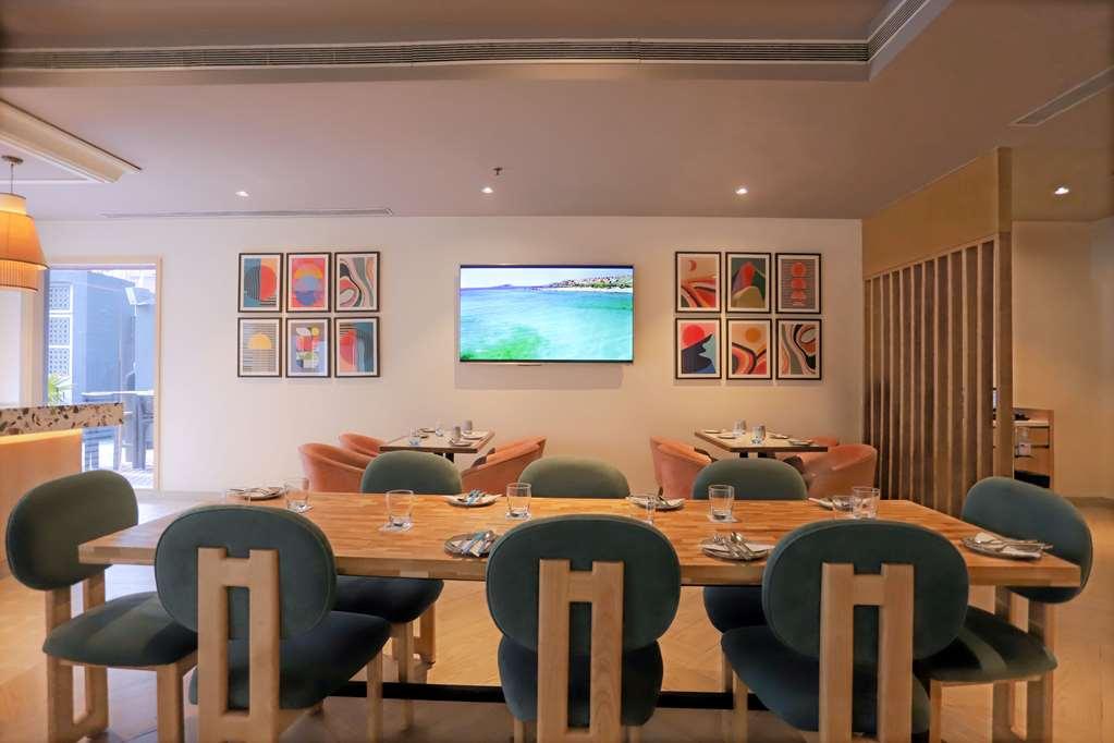 Park Inn By Radisson New Delhi Lajpat Nagar מסעדה תמונה