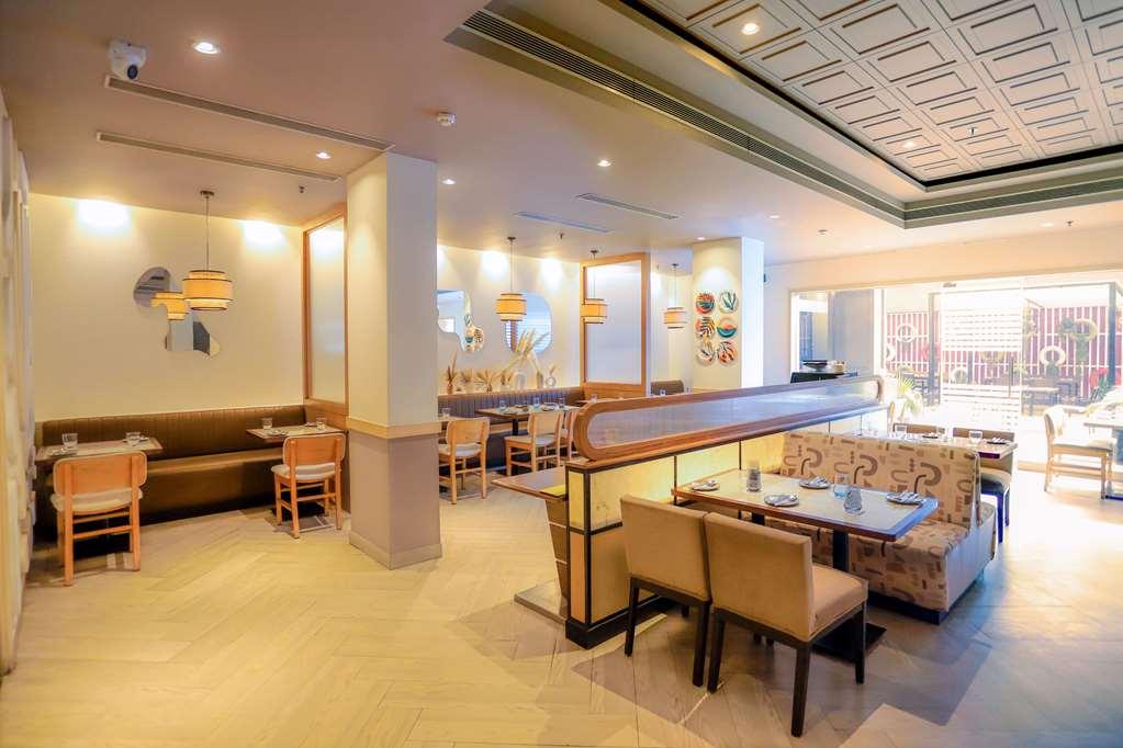 Park Inn By Radisson New Delhi Lajpat Nagar מסעדה תמונה